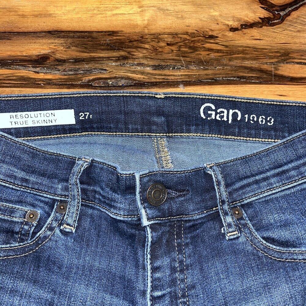 GAP 1969 AUTHENTIC TRUE SKINNY Jean SIZE 27r‎ Distressed